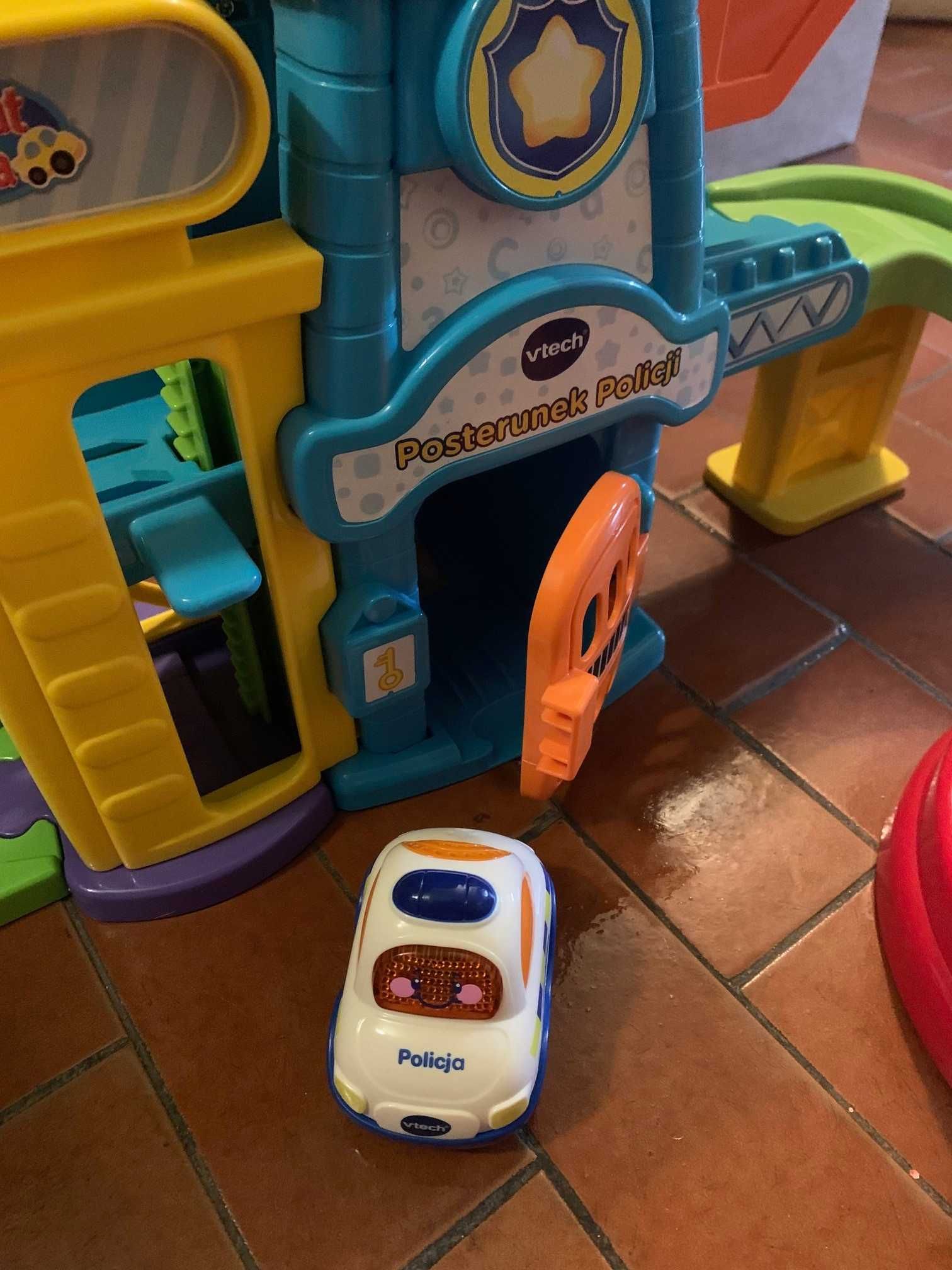 Tut Tut Posterunek policji autka od Vtech