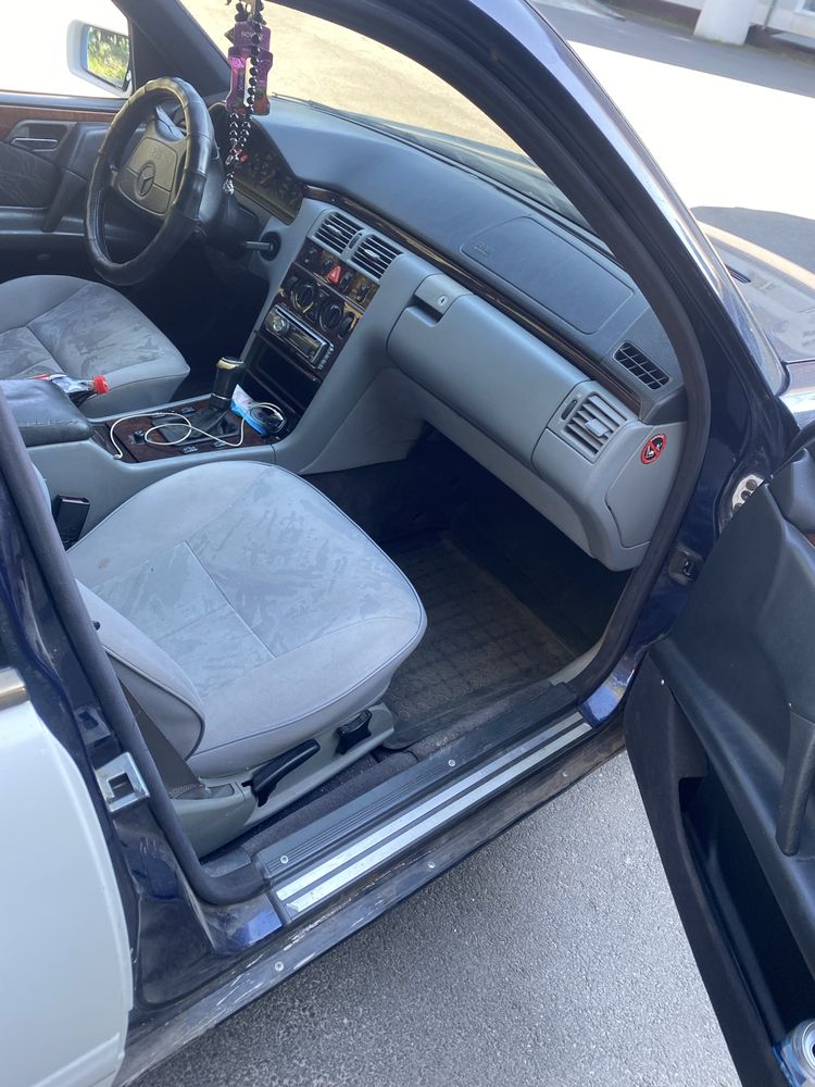 Продам Mersedes w210