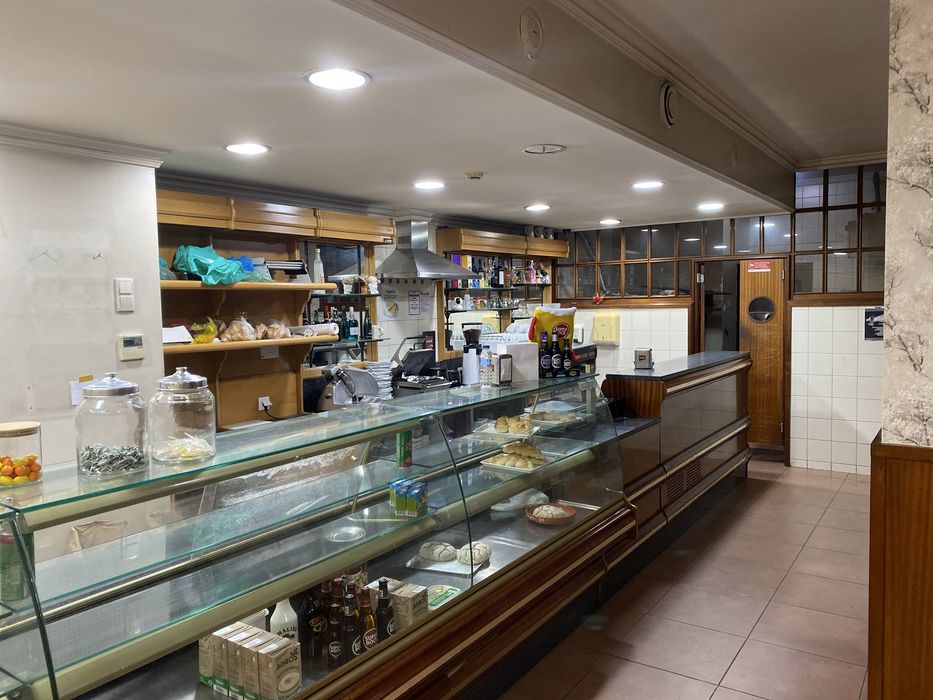 Pastelaria,Snack-Bar Bom estado com tudo equipado