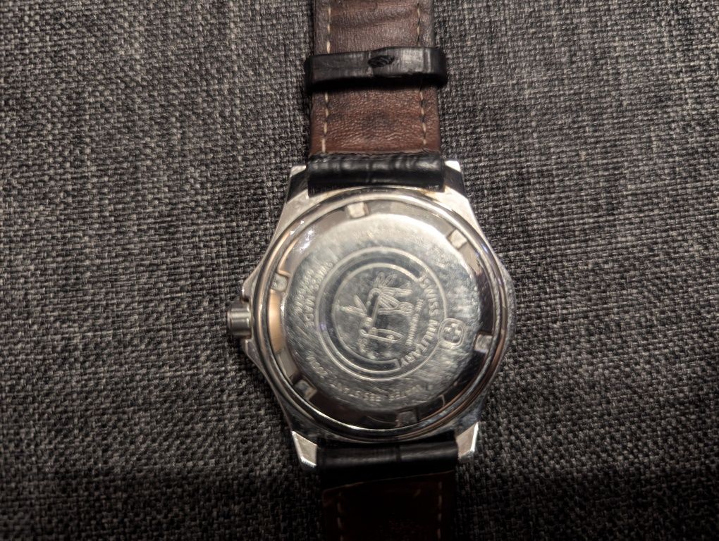 zegarek SWISS MILITARY the Genuine, Swiss Made 095.0674 +bransoleta