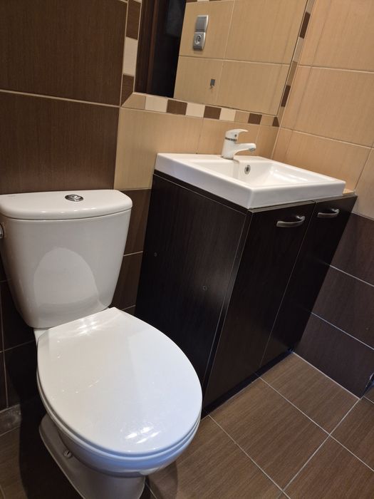 Kompakt wc koło biały nie uszkodzony bdb stan