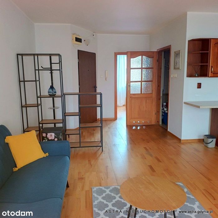 Gdynia Wielki Kack, ul. Zwinisławy, 2-pok, balkon umeblowane, I piętro