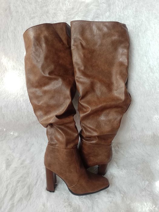 (39/40) Brązowe Kozaki za kolano muszkieterki wieczorowe, Nowe