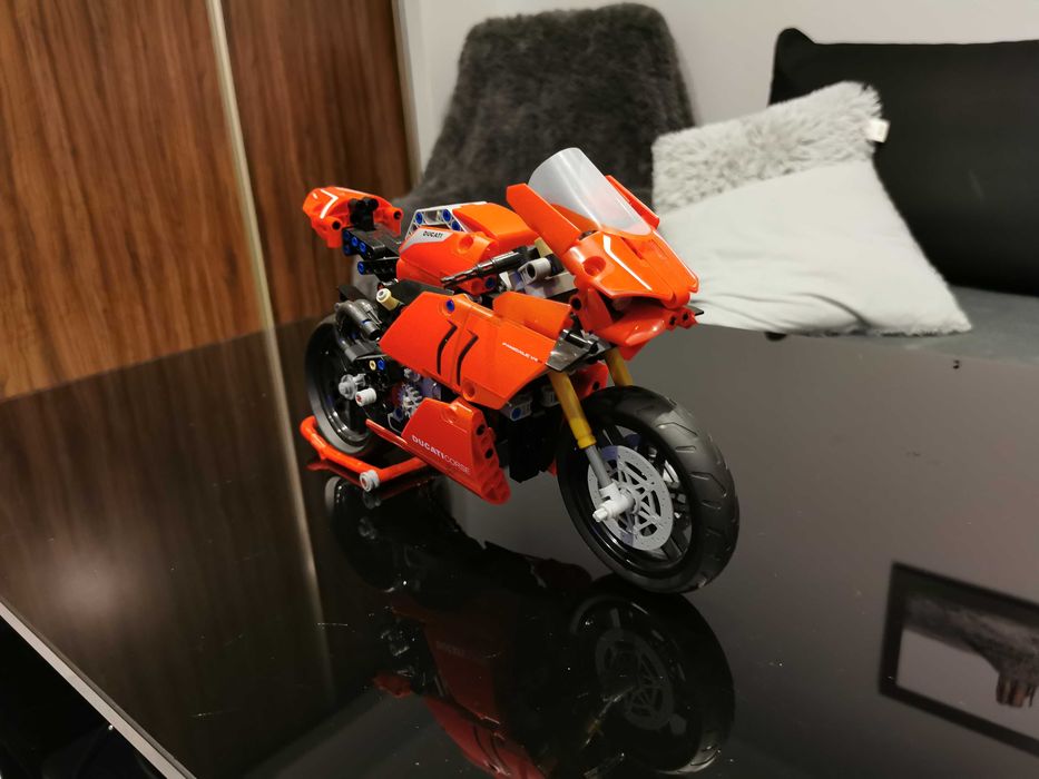 Ducati Panigale V4 R Technic - klocki