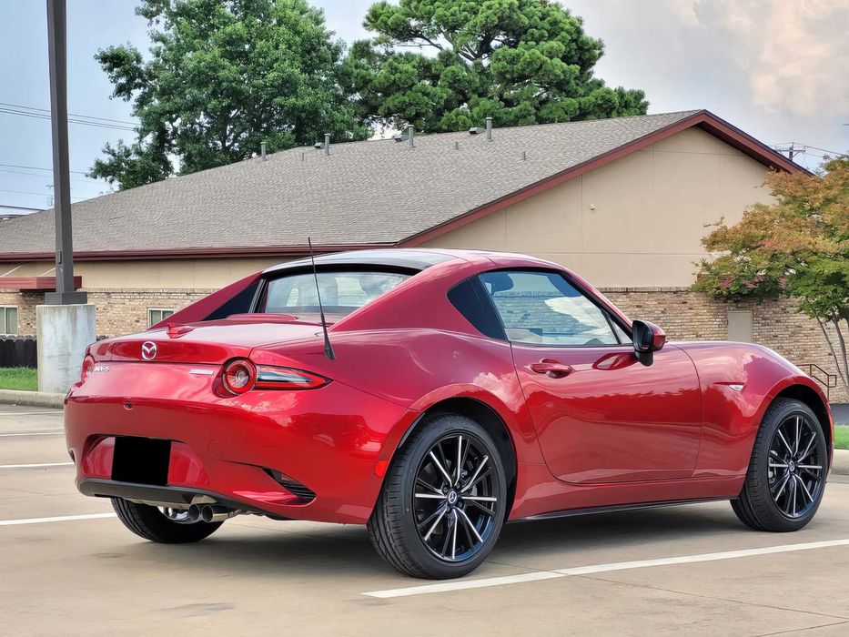 Mazda MX-5      2025