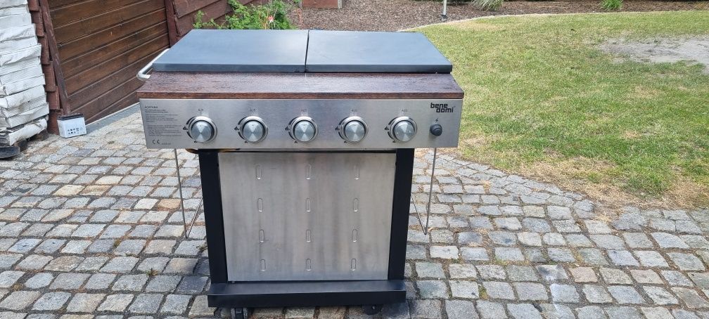 Wielki grill gazowy 5 Palników BENE DONI BBQ Pro 2