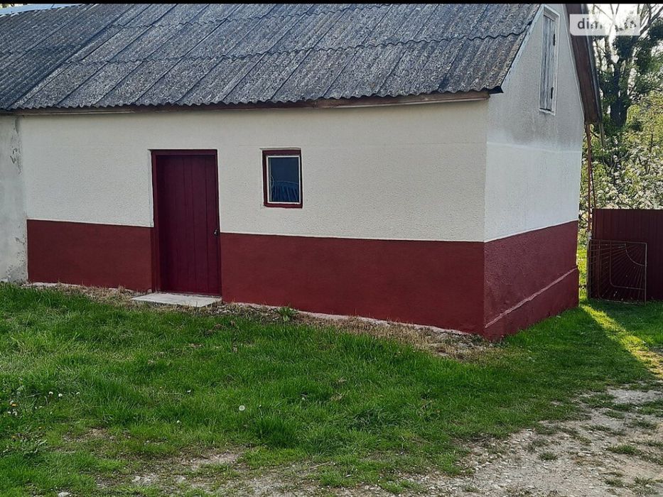 Продам  1/2 дома в западной части Украины