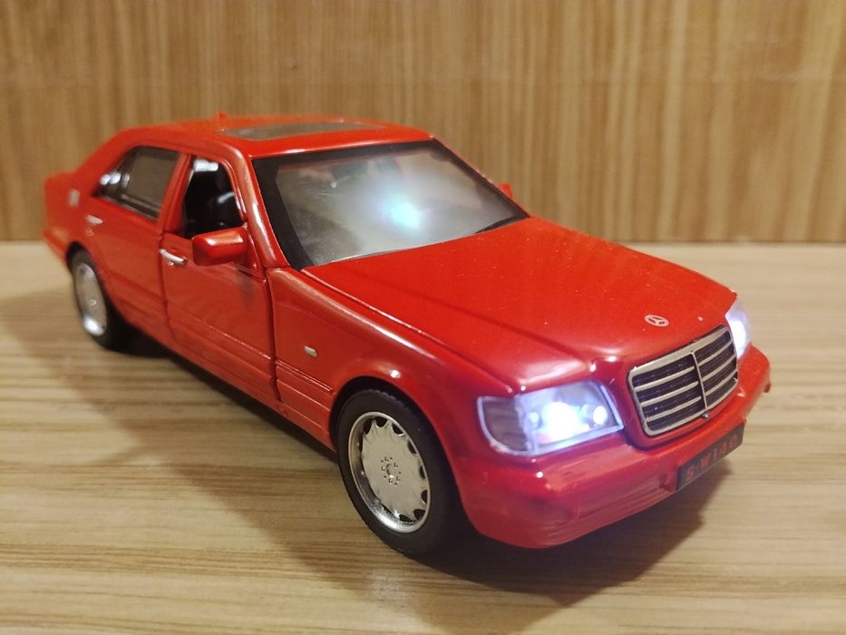 Модель Mercedes-benz w140 1:32 Автопром металл свет звук инерция кабан