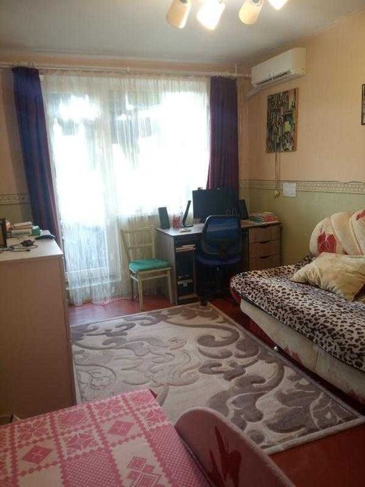 1 кімнатна  біля ТРЦ Україна Салтівка