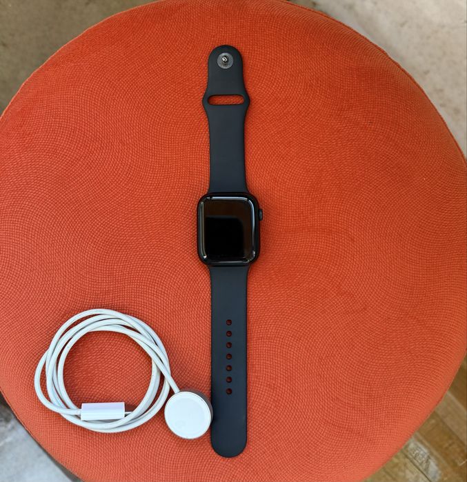 Apple watch series 8 GPS midnight 45 mm