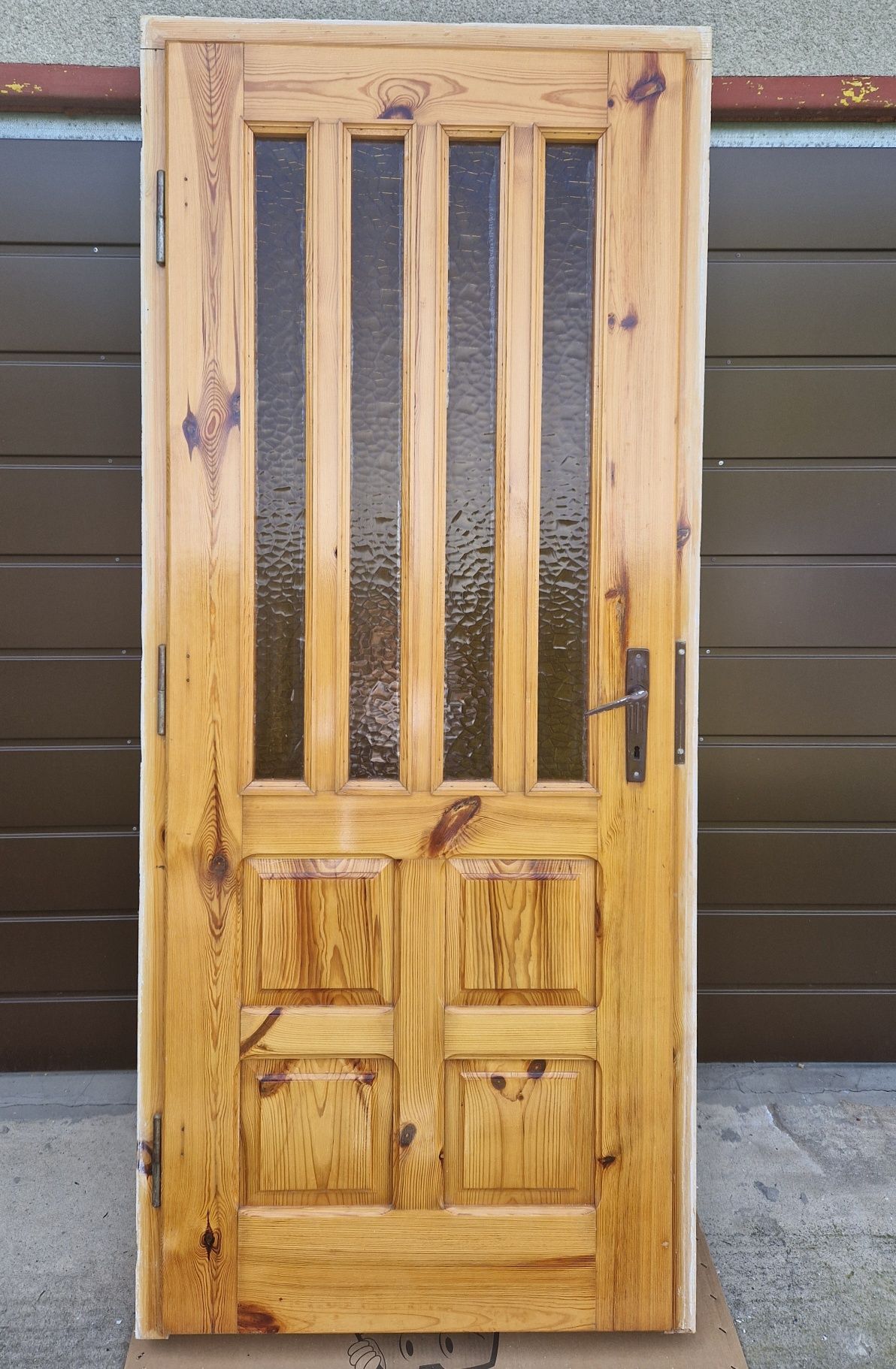 Drewniane drzwi sosnowe 2 sztuki PRAWE i LEWE