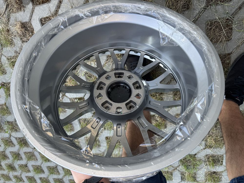 Felgi BBS RS740 17” skrecane 5x120