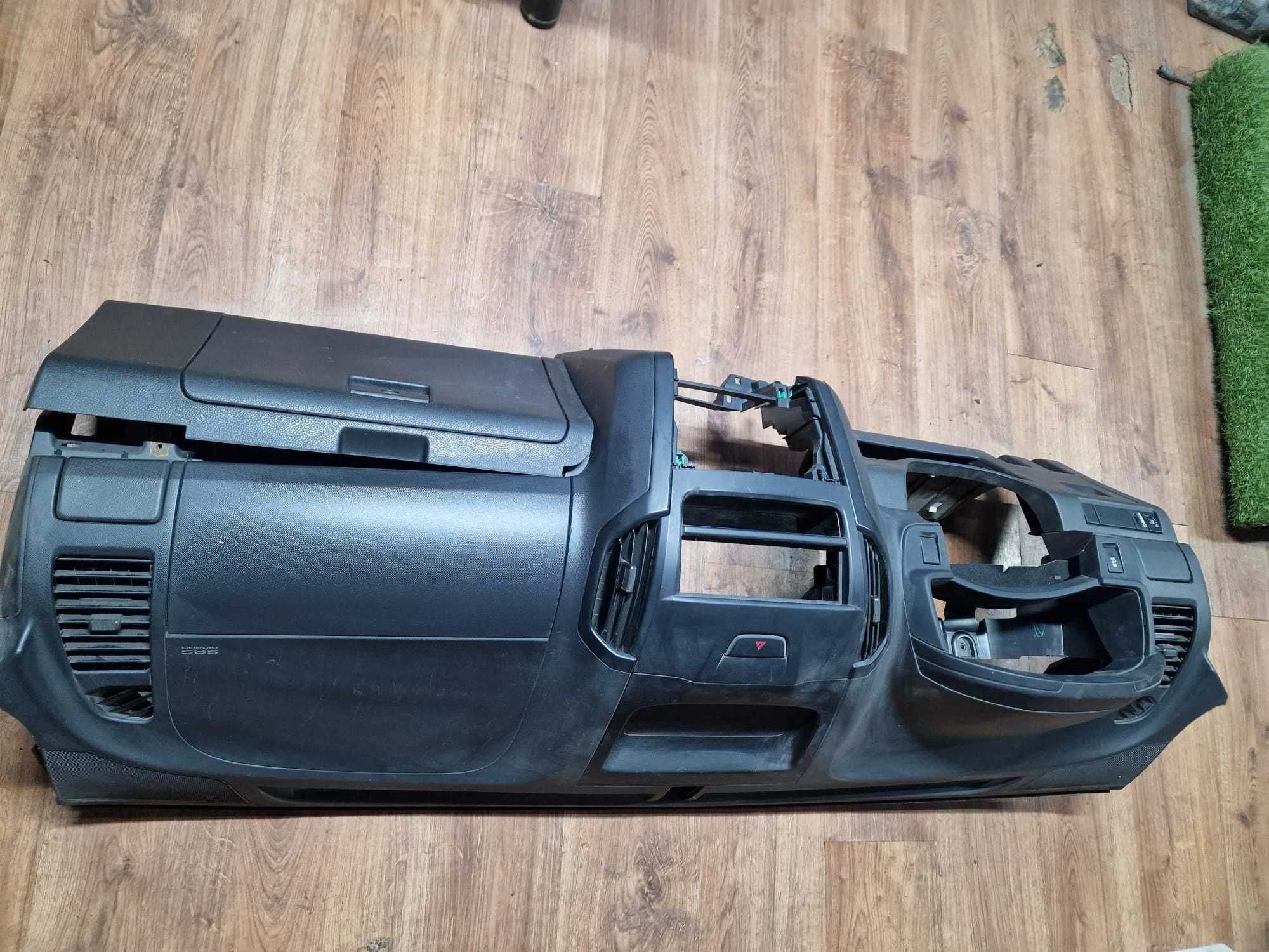 Isuzu D-MAX II  KONSOLA 2015R Poduszka Airbag