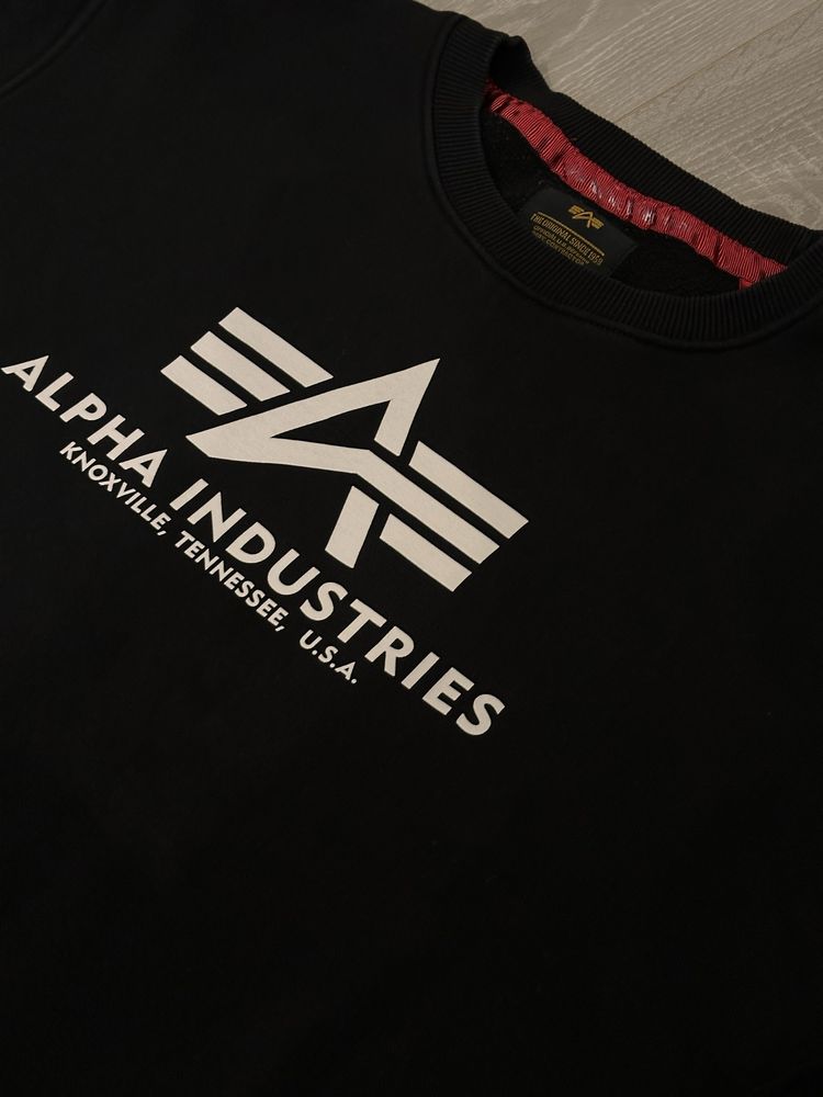 Свитшот кофта Alpha Industries