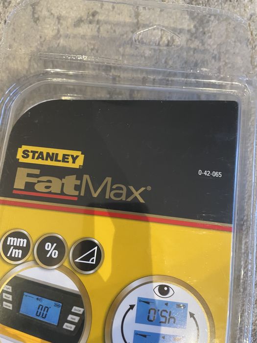 Nowa STANLEY 42-065 Poziomica cyfrowa 60 cm FatMax etui