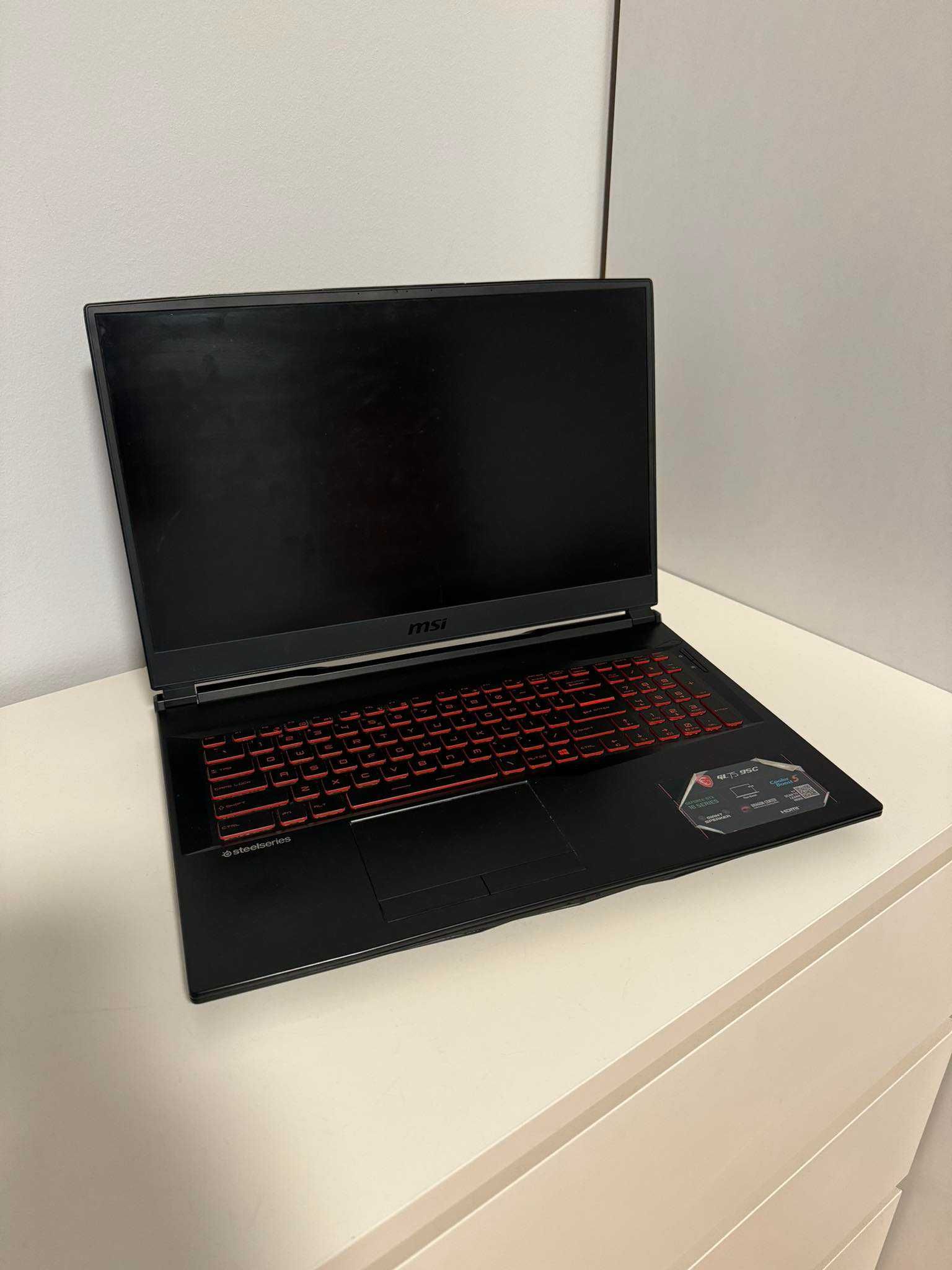 Laptop MSI GL75 9SC-008XPL 16 GB RAM/ 512 GB Używany