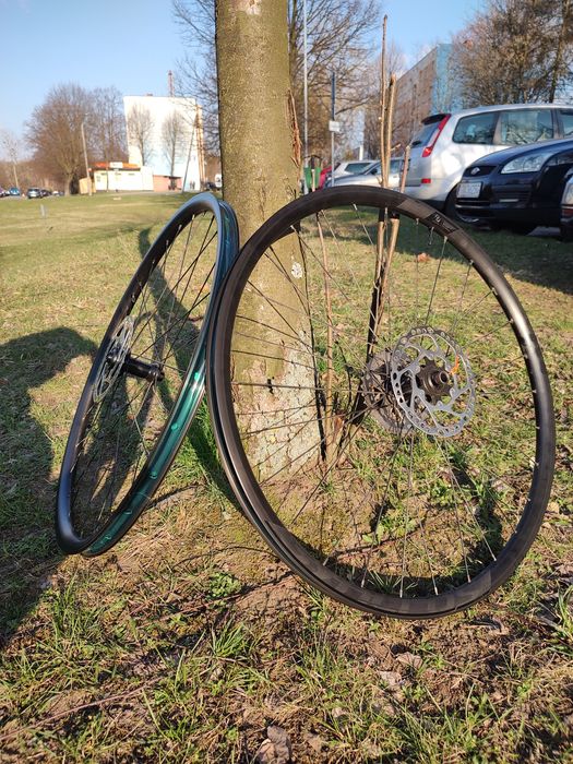Koła Syncros Race X25 disc 28' przygotowane pod mleko