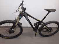 Cube Fritzz M 180 skoku superenduro freeride enduro dh dirt