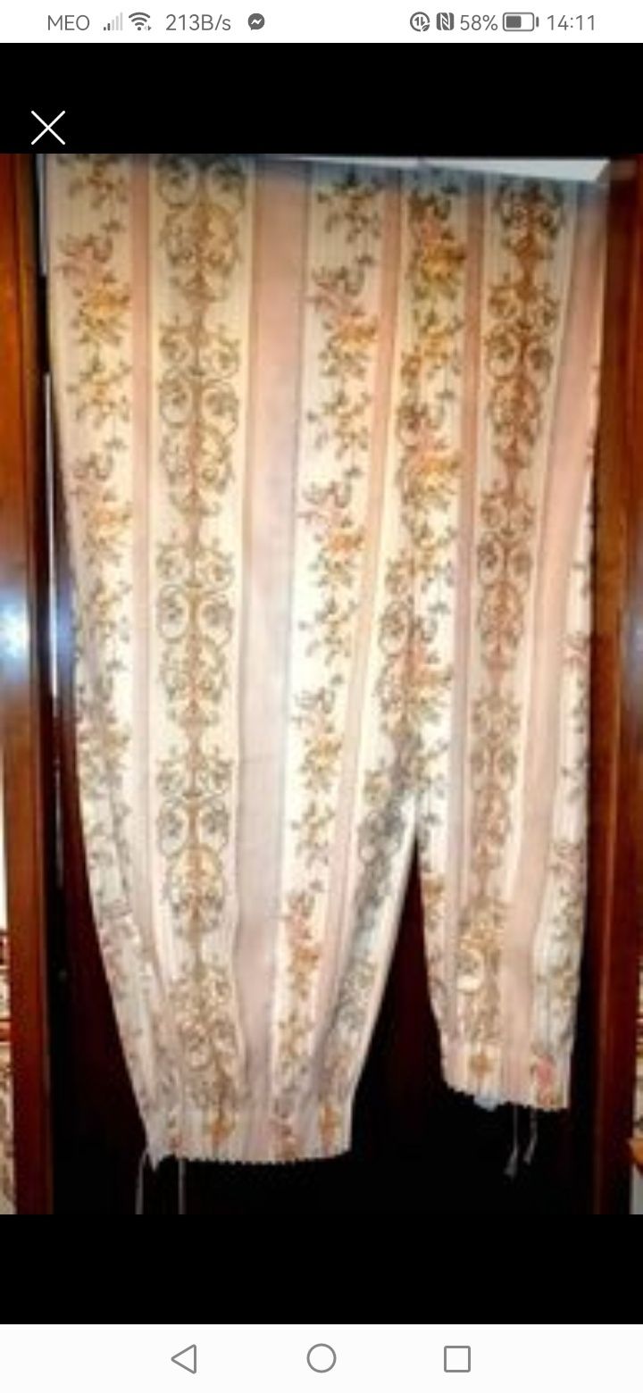 Vários cortinados