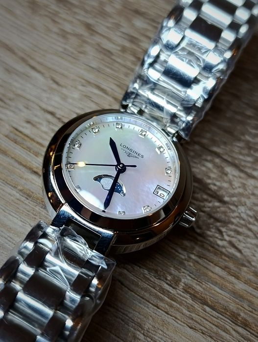 Жіночий годинник Longines PrimaLuna