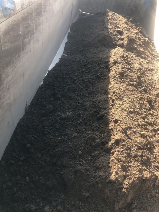 Ziemia ogrodowa przesiana