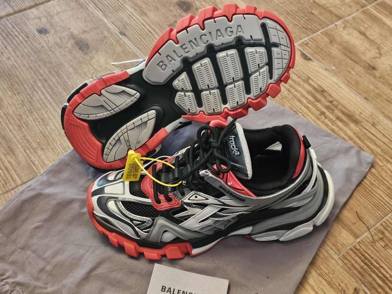 Balenciaga track 2