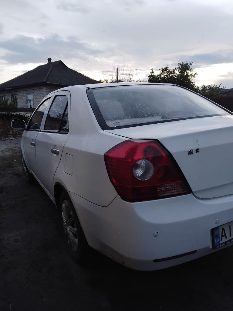 Джилі МК. Geely MK