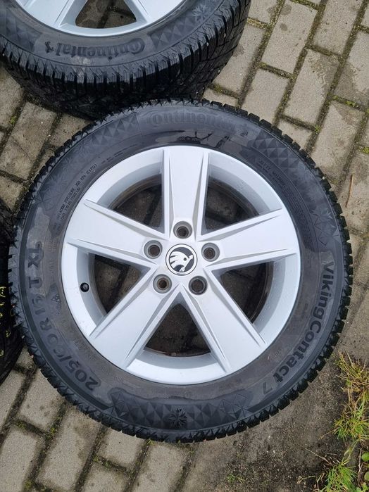 Koła felgi 16 opony zimowe Skoda VW Audi Seat 205/60/16 5x112 K13