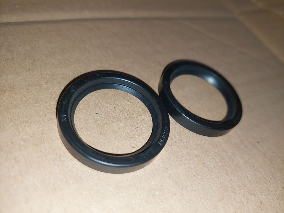 Zestaw naprawczy zawieszenie przod lagi widelki  wsk125 175. 31-40-6