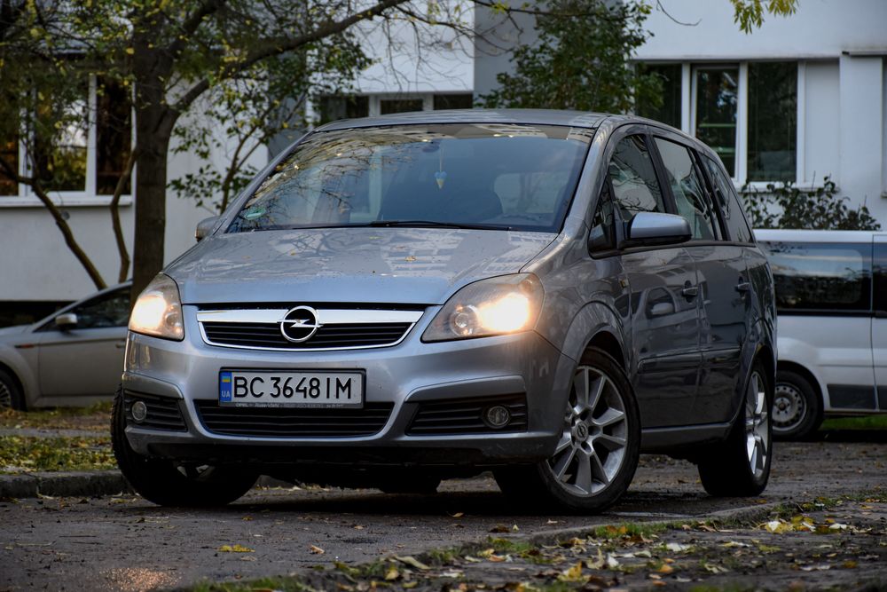 Opel Zafira B 1.9CDTI