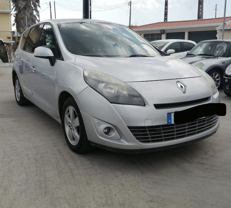 Renault grand scenic