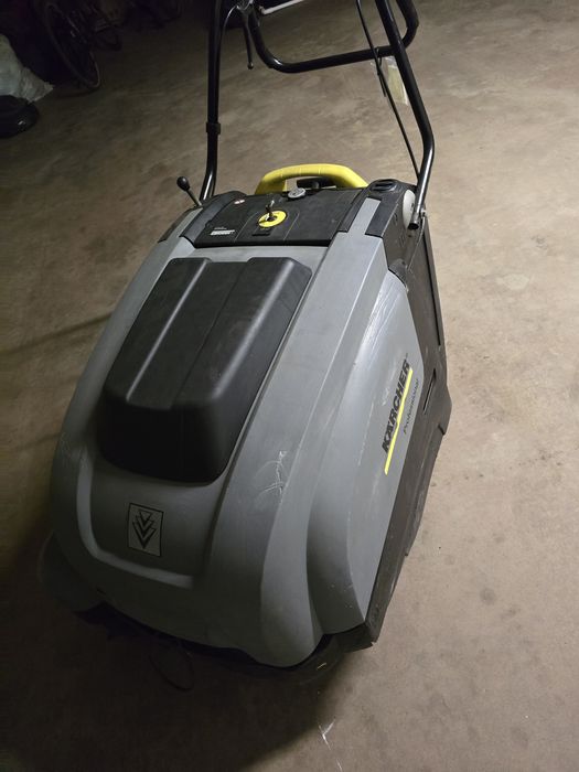 Zamiatarka Karcher 75/40 okazyjnie profesjonalna
