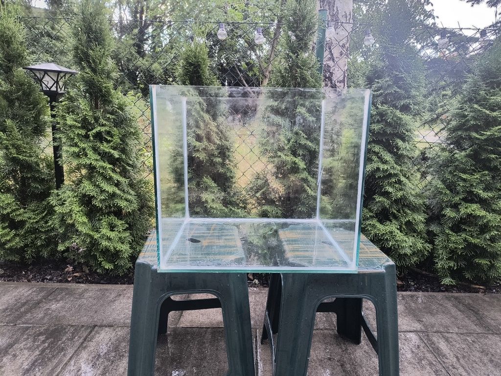 Akwarium około 70 litrów 40x45x41