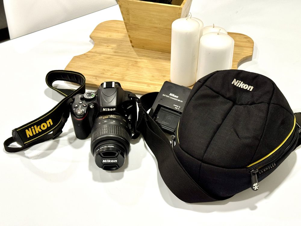 Kit Nikon D5100 + Lente AF-S 18-55 + Extras