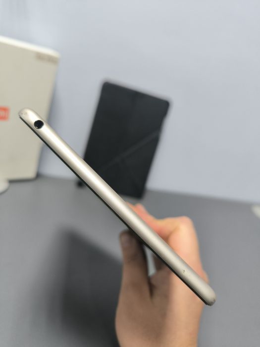 Xiaomi Mi Pad 3 4/64. Стан нового. 7.9 дюймів 2048×1536. 6 ядер.