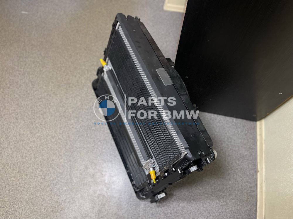 Радиаторы в сборе с диффузором BMW G20 21 22 23 26 РАДИАТОР АКПП B48