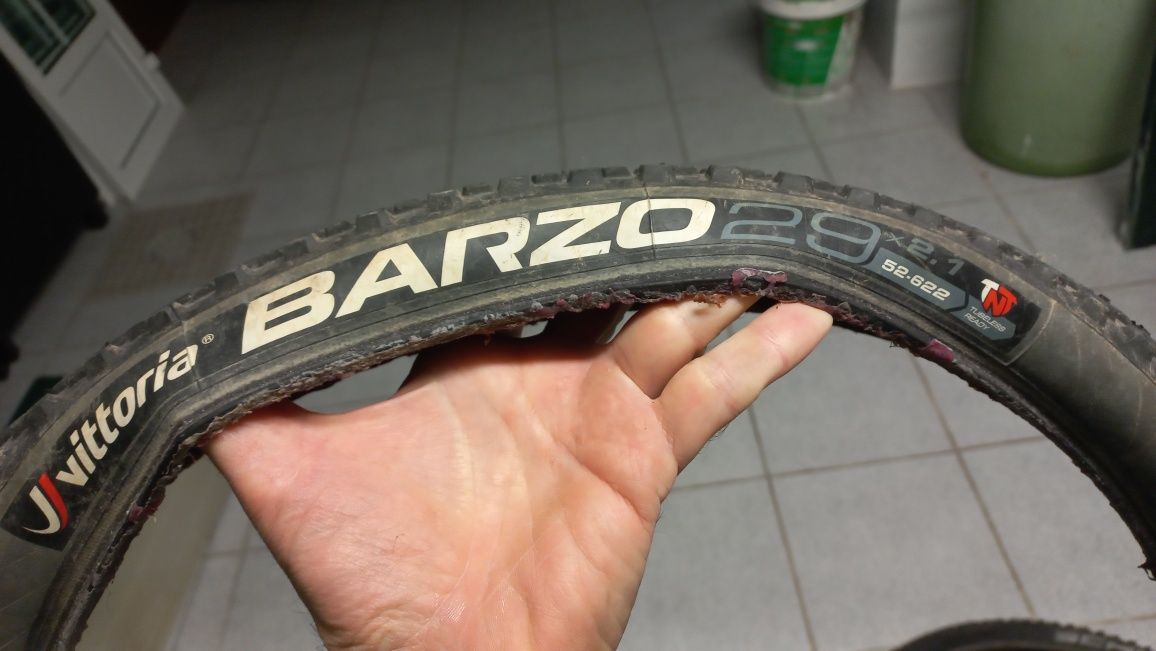 Pneus Barzo + Racing Ralph