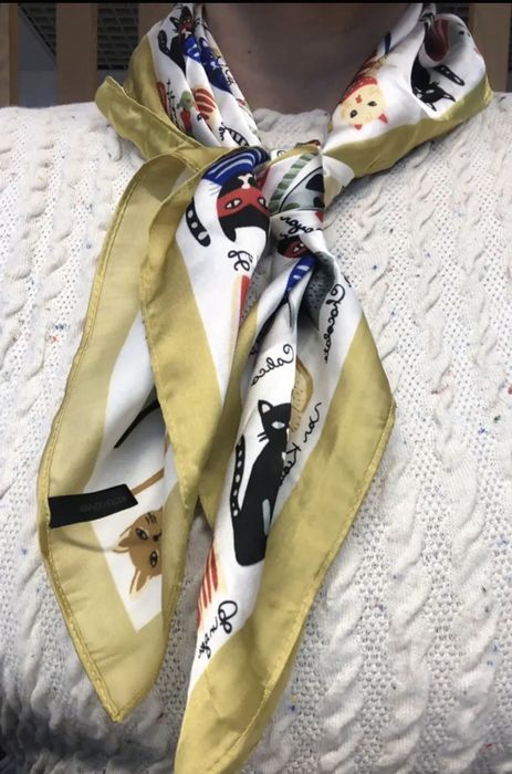 Nowa apaszka koty kocięta koty 70 x 70 jedwab