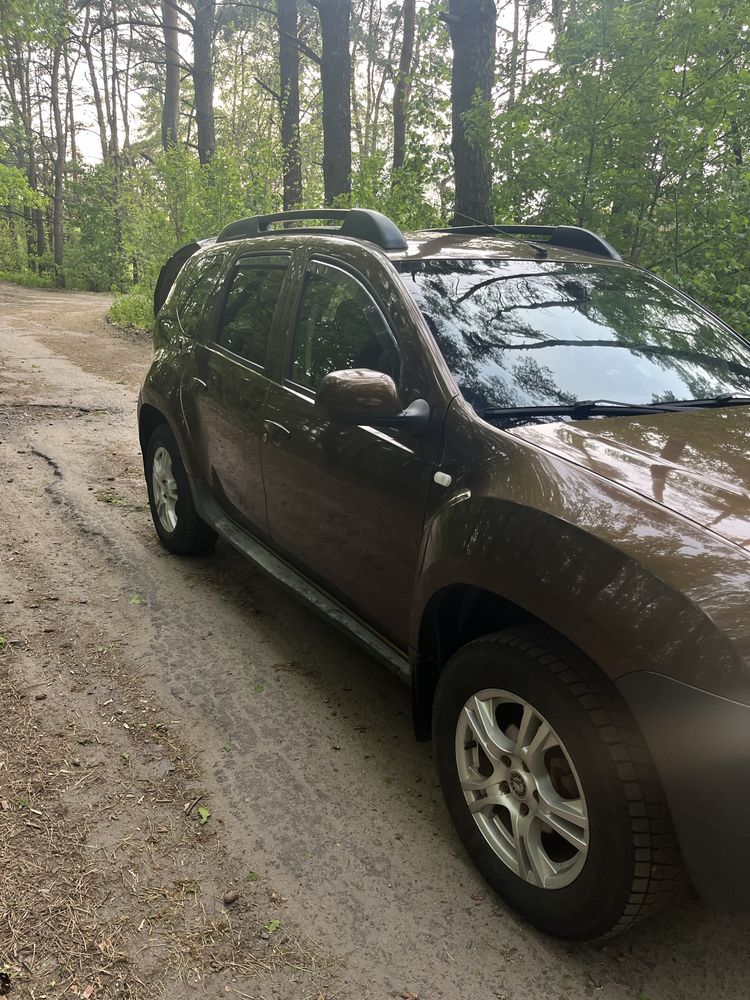 Renault Duster 2010 газ/бенз