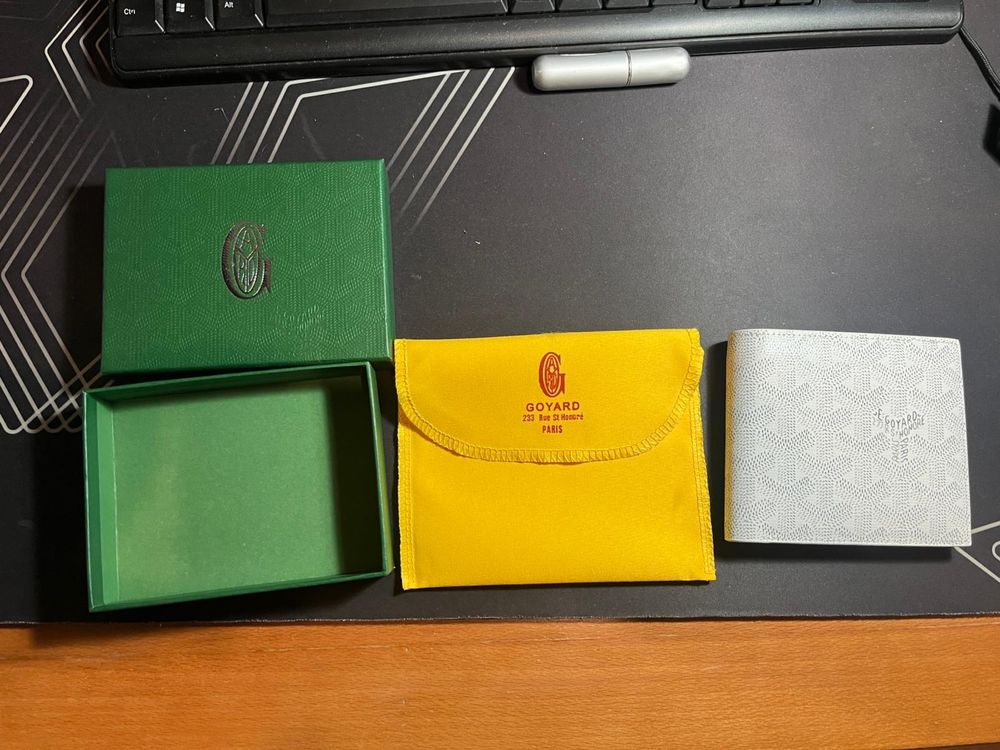 Goyard wallet white