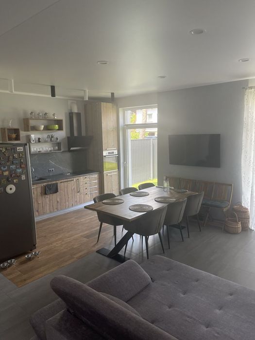 Сучасний будинок з ремонтом! Лісова Буча!