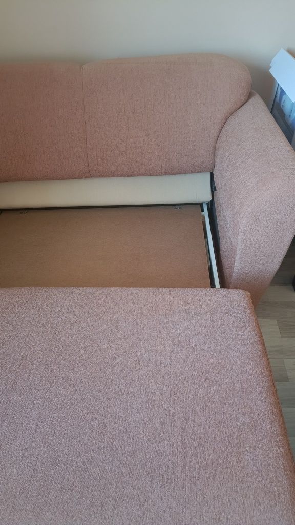 Sofa rozkładana z funkcją spania