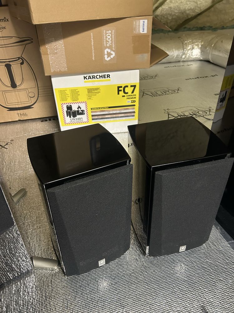 Kino domowe (yamaha ns-c444 ns-333 ns-555 onkyo TX-NR636 )