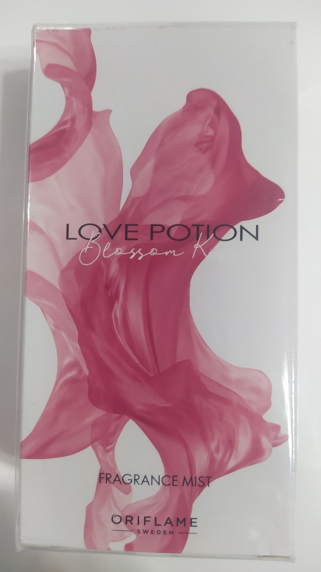 Mgiełka zapachową Love Potion Blossom Kiss