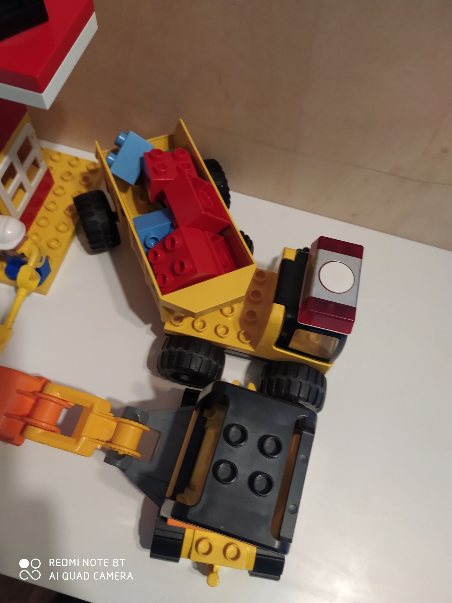 Lego duplo wielki plac budowy dźwig