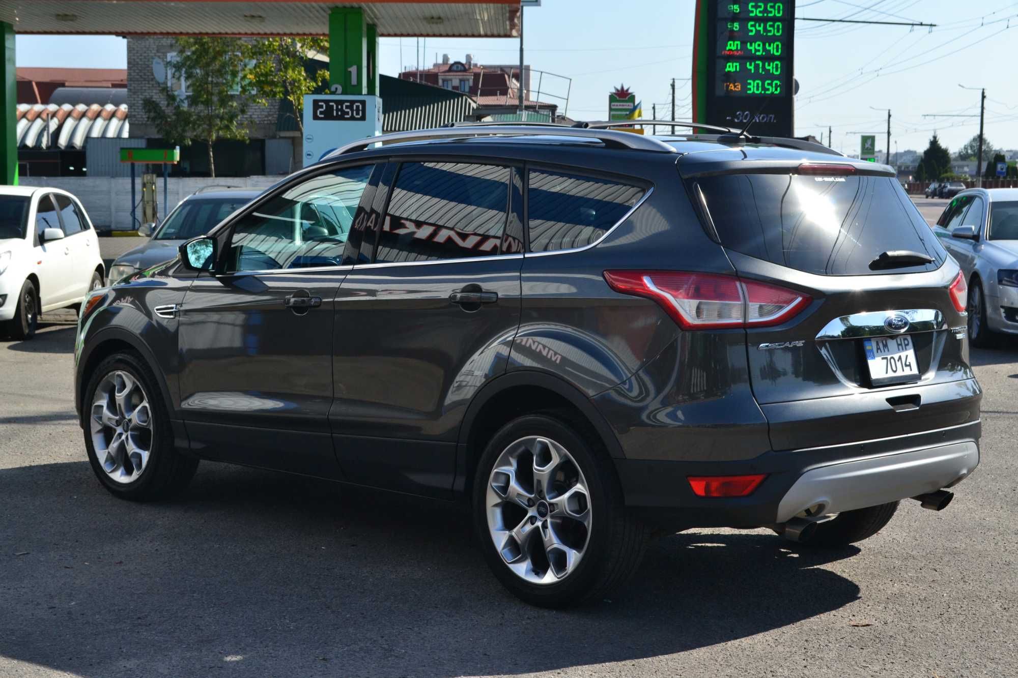 Ford Escape Titanium, 2015, в ідеальному стані від першого власника.