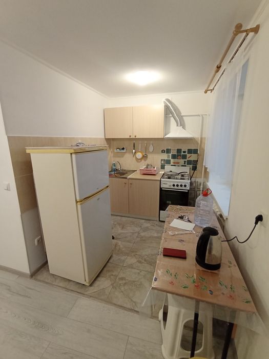 Продам 3 комнатную квартиру в центре