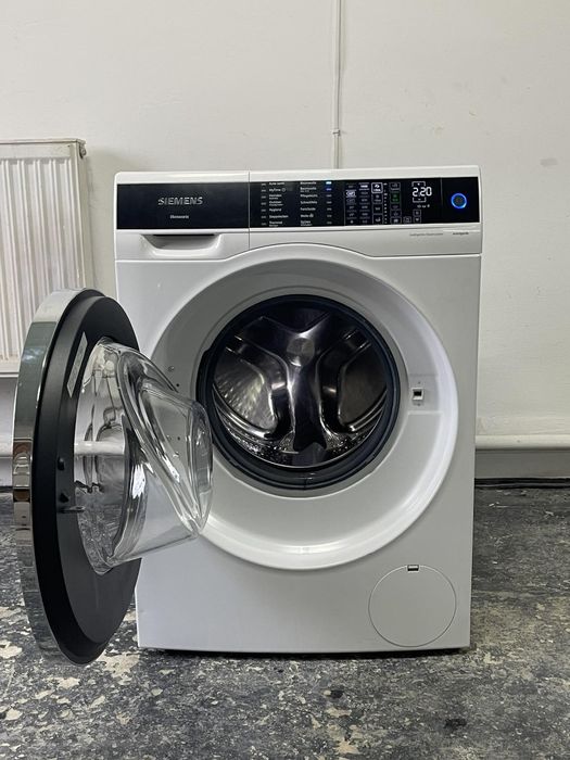 Прально-сушильна машина Siemens WM14U640