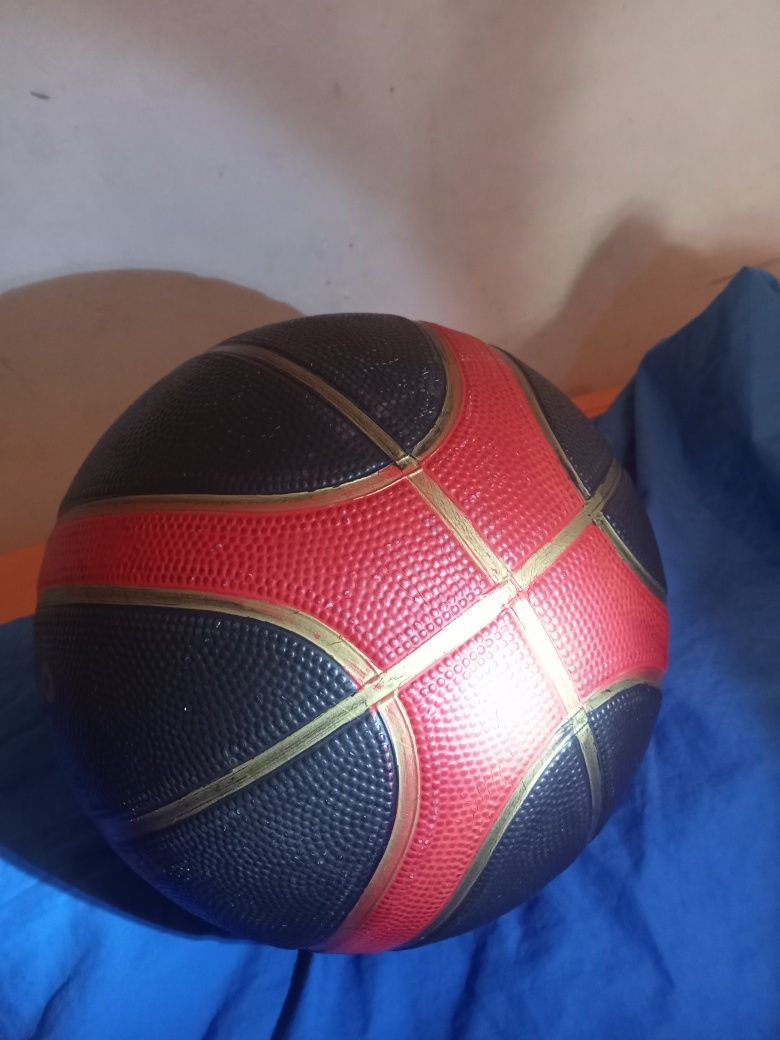 Bola de Basket Team Quest Official(entrega com ar cheio)
