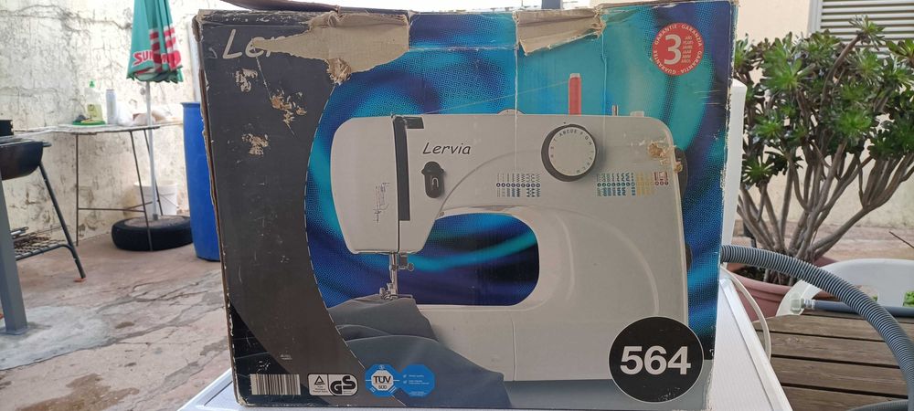 Máquina de Costura